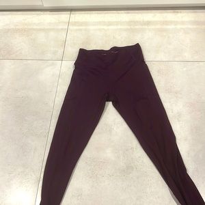 Victoria’s Secret purple/violet legging size small